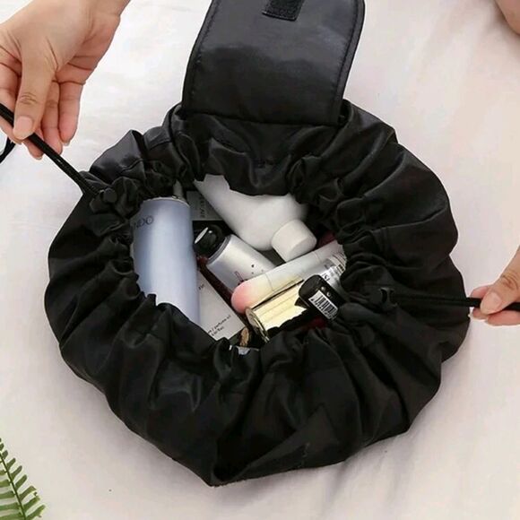 Cosmetic Bag - Picture 5 of 6